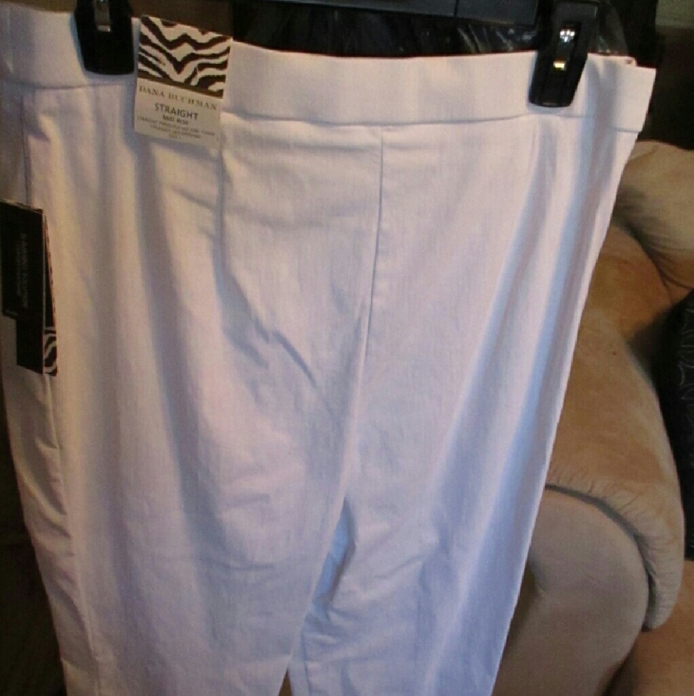 NWT Straight Leg White Fitted Stretch Pants